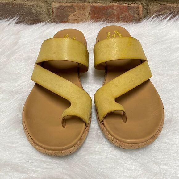 Kork Ease Elaver Yellow Slide Toe Loop Thong Leather Sandal Size 10 - Picture 2 of 8